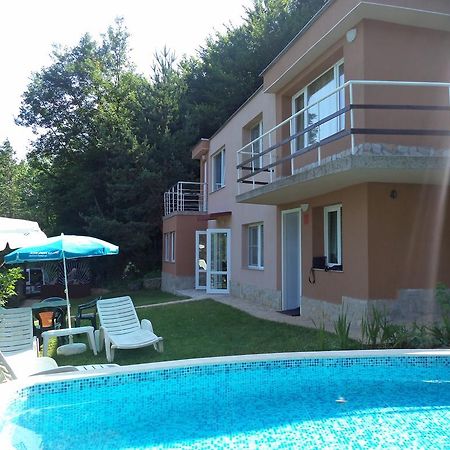 Villa Aqua Pravets Exterior photo