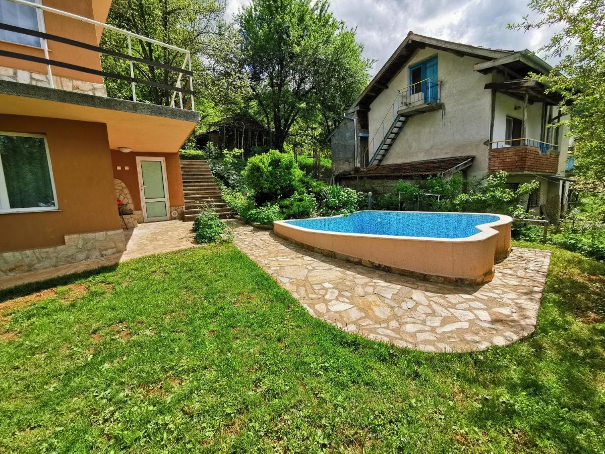 Villa Aqua Pravets Exterior photo